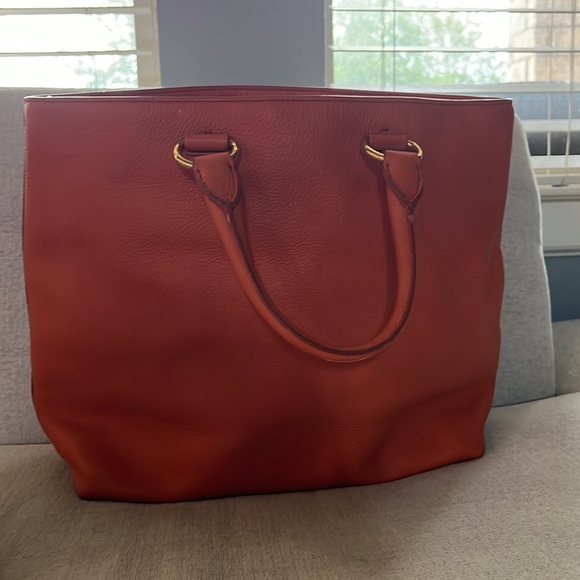 Authentic Prada papaya square tote bag - Picture 5 of 6